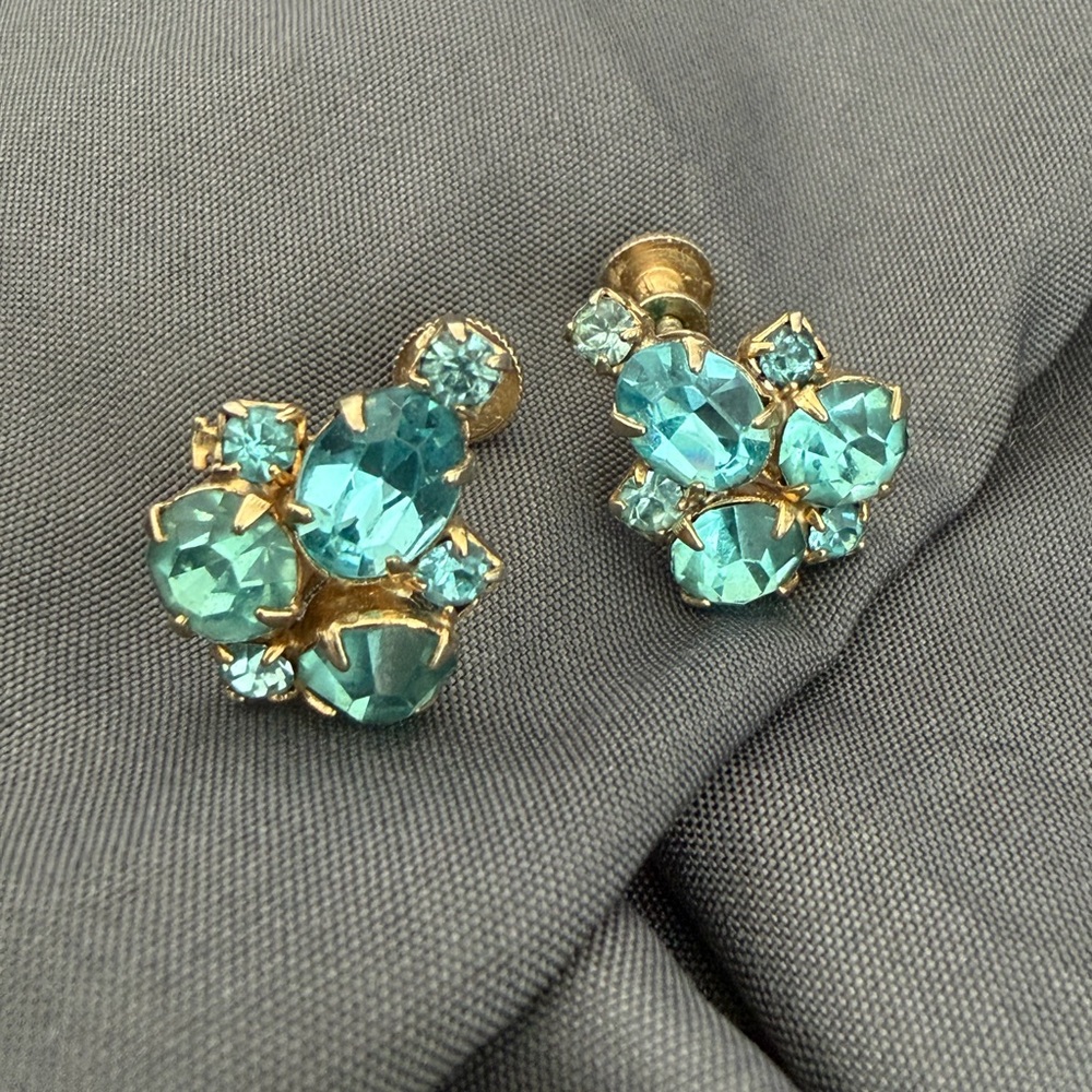 Vintage Coro Aqua Rhinestone Earrings | Screw Back | Mid Century Glam